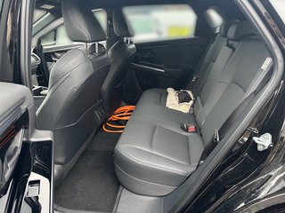 Toyota bZ4X FWD Technik & Comfort Packet+Winterräder - bilder 13