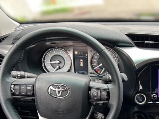 Toyota Hilux Double Cab Executive 4x4 AHK, Designbügel, Laderaumabdeckung, Motorhaubendämpfer - foto 20