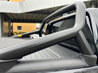 Toyota Hilux Double Cab Executive 4x4 AHK, Designbügel, Laderaumabdeckung, Motorhaubendämpfer - foto 10