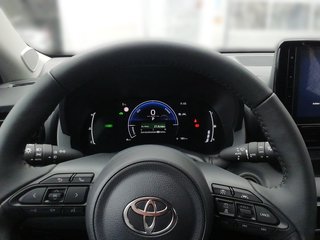 Toyota Yaris Hybrid Team D+Safty & Comfort Paket Safty+ - bilder 13