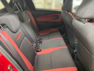 Toyota Yaris Hybrid Style Selection +Navi+Winterräder - foto 13