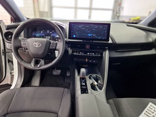 Toyota C-HR 2.0 Hybrid Team D + Technik Paket - bilder 17