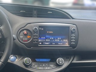 Toyota Yaris Hybrid Style Selection +WKR - foto 18