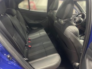 Toyota Yaris Cross Hybrid 2WD Adventure +Advanced Safety-Paket+Pano+WKR - foto 18