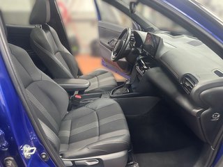 Toyota Yaris Cross Hybrid 2WD Adventure +Advanced Safety-Paket+Pano+WKR - foto 11