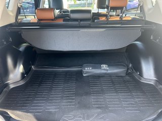 Toyota RAV4 Hybrid + WKR + AHK - bilder 14