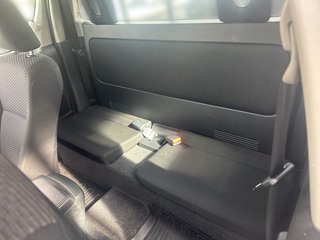 Toyota Hilux Extra Cab Duty 4x4 +AHK + BF Goodrich Allwetter. - bilder 12