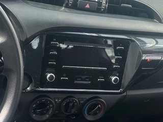 Toyota Hilux Extra Cab Duty 4x4 +AHK + BF Goodrich Allwetter. - bilder 18