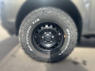 Toyota Hilux Extra Cab Duty 4x4 +AHK + BF Goodrich Allwetter. - bilder 13