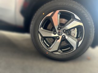 Toyota RAV4 Plug-in Hybrid 4x4 Teamplayer - bilder 7
