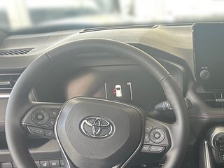 Toyota RAV4 Plug-in Hybrid 4x4 Teamplayer - bilder 10