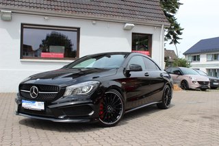Mercedes-Benz CLA 45 AMG Pano+Leder+ Performance Abgasanlage+ Night Paket