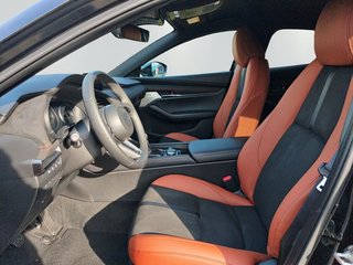 Mazda 3 e-SKYACTIV-X 186 M HYBRID NAGISA - bilder 1
