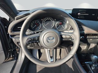 Mazda 3 e-SKYACTIV-X 186 M HYBRID NAGISA - bilder 2