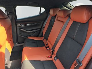 Mazda 3 e-SKYACTIV-X 186 M HYBRID NAGISA - bilder 6