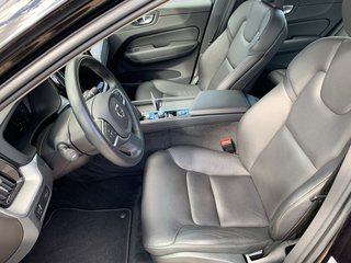 Volvo XC60 B4 D AWD Geartronic Momentum Pro - bilder 1