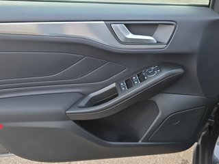 Ford Focus Turnier TITANIUM EDITION 155PS Automatik - foto 11