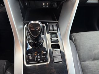 Mitsubishi Eclipse Cross Plug-In Hybrid 4WD Edition,LED,NAVI - bilder 5