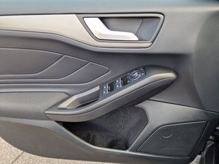 Ford Focus Turnier TITANIUM EDITION 155PS Automatik - photo 15