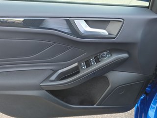 Ford Focus Turnier ST-LINE X Top-Ausstg/Panoramadach - foto 12