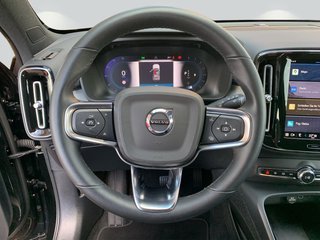 Volvo XC40 B4 B DKG Plus Bright,LED,NAVI,WINTER-P - bilder 2