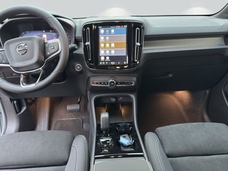 Volvo XC40 B4 B DKG Plus Dark - bilder 3