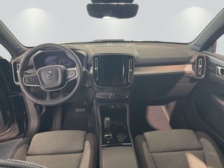 Volvo XC40 B4 B DKG Plus Black Edition - photo 4