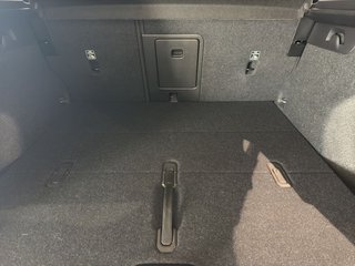 Volvo XC40 B4 B DKG Plus Black Edition - photo 8