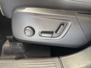 Volvo XC40 B4 B DKG Plus Black Edition - photo 15