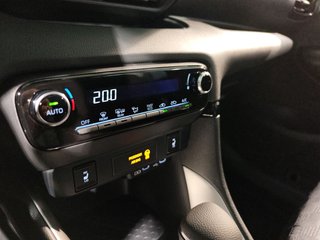Mazda 2 Hybrid 1.5 VVT-i 116 CVT CENTRE-LINE - bilder 10