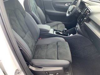 Volvo C40 82 kWh Twin Motor Ultimate,NAVI,KAMERA,PDC - photo 7