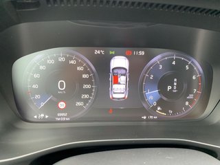 Volvo XC40 T5 AWD Geartronic R-Design,LED,PANO,RFK - photo 2