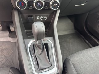 Renault Clio E-TECH BUSINESS EDITION,LED,NAVI,KAMERA - photo 8