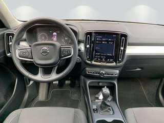 Volvo XC40 T3 Momentum,PANORAMA,NAVI,LED,WINTER-P - bilder 5
