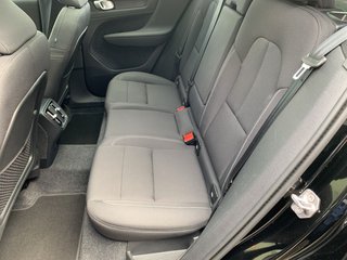 Volvo XC40 T3 Momentum,PANORAMA,NAVI,LED,WINTER-P - bilder 6