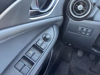 Mazda CX-3 SKYACTIV-G 121Sports-Line,AHK,NAVI,KAMERA - bilder 3