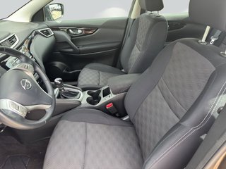 Nissan Qashqai 1.2 DIG-T ACENTA,PDC,SH,ALLWETTER - photo 2