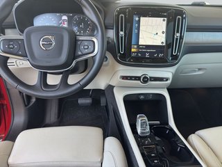 Volvo XC40 B4 B Geartronic Inscription,PANO,NAVI,LED - photo 5