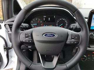 Ford Fiesta 1.1 C&C, WINTER PAKET, PDC hinten - photo 2