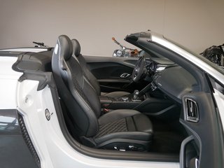 Audi R8 Spyder 5.2 FSI quattro Sport Abgas Keramik Voll 2. Hd - photo 28