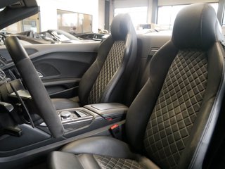 Audi R8 Spyder 5.2 FSI quattro Sport Abgas Keramik Voll 2. Hd - photo 13