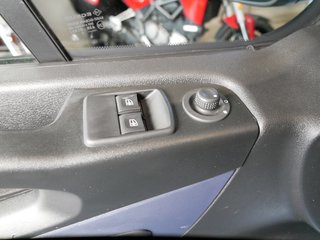 Opel Vivaro B Kasten  L1H1 Klima Navi AHK - bilder 12
