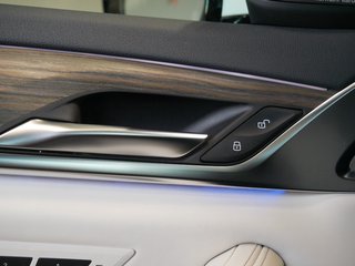 BMW 530 d M Luxury Line Massage Kamera Pano HK Standhzg. - bilder 36