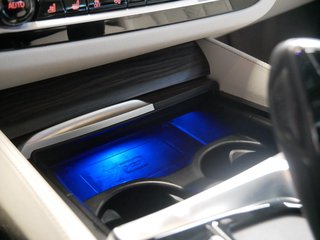 BMW 530 d M Luxury Line Massage Kamera Pano HK Standhzg. - bilder 39