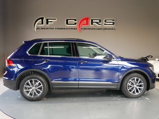 Volkswagen Tiguan Comfortline Business Paket Navi AHK - bilder 4