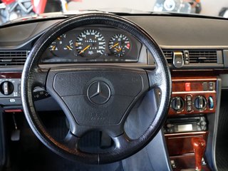 Mercedes-Benz E 220 Cabrio Klima Leder Automaik Becker - photo 11