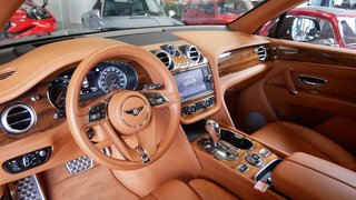 Bentley Bentayga W12 - photo 24