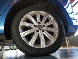 Volkswagen Touran Highline BMT/Start-Stopp 7 Sitze Voll 7 Navi Kamera Massage - foto 22