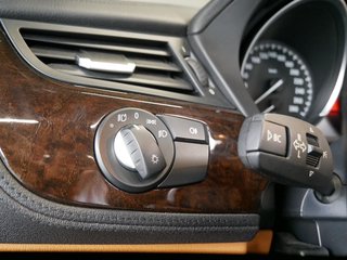 BMW Z4 sDrive 30i Leder ACC Navi + PDC DDC Xenon - bilder 16