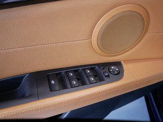 BMW Z4 sDrive 30i Leder ACC Navi + PDC DDC Xenon - bilder 20